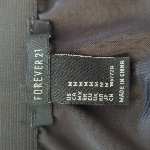 Forever 21 Faux Leather Gathered Waistband Mini Skirt MEDIUM Gray Silver Sheen - Picture 2 of 12